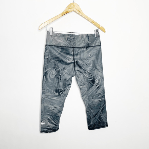 ALO Engineered AIrbrush Legging $80 Marble Crop Capri Gray Slate Yoga Run Pant M - Picture 5 of 5